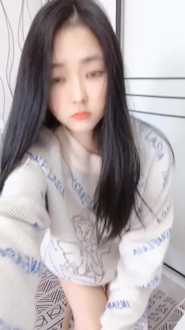 极品高颜值清纯甜美少女水晶棒自慰